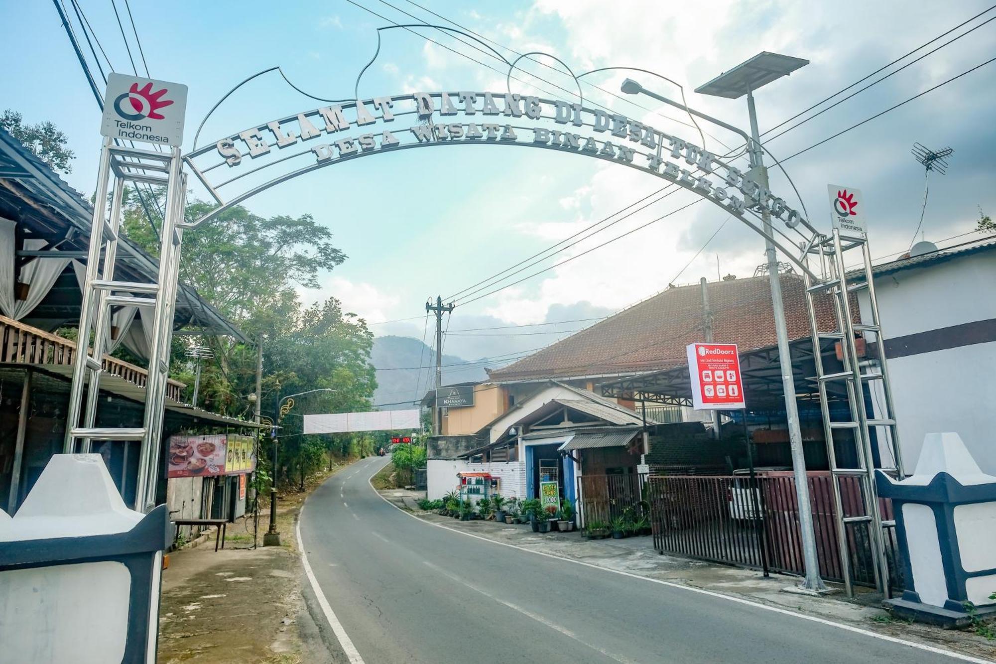 OYO 2519 Mayang Garini Magelang Bagian luar foto